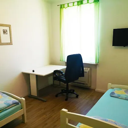 Chillax Guest house *