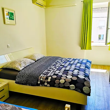 Chillax Guest house Split